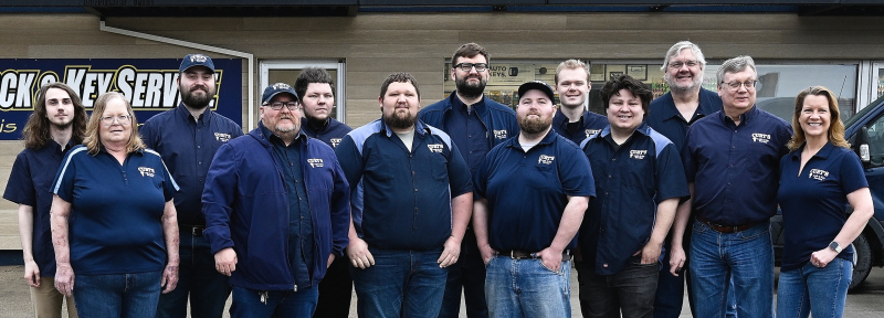 Staff2025b 001